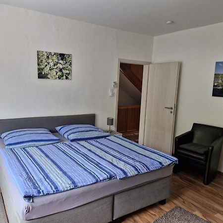 Ferienhaus Heimes Klotten Esterno foto