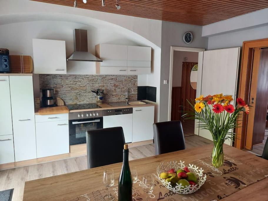 Ferienhaus Heimes Klotten Esterno foto